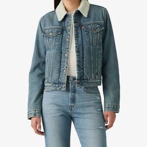 Levi’s Original Sherpa Trucker Jacket